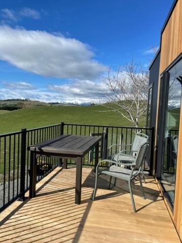 Boutique Tiny House - Te Anau Country Accommodation Eksteriør bilde